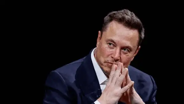 Is Elon Musk buying the new iPhone 15?